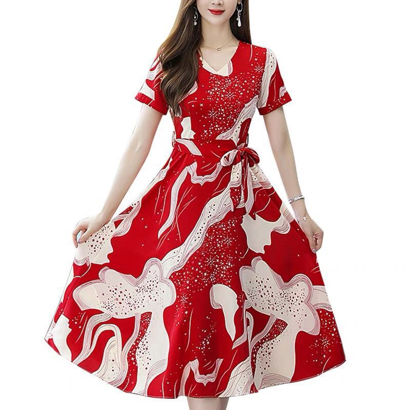 middle-aged women's dress
